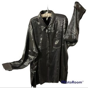 Shiny silver/gray long sleeve shirt